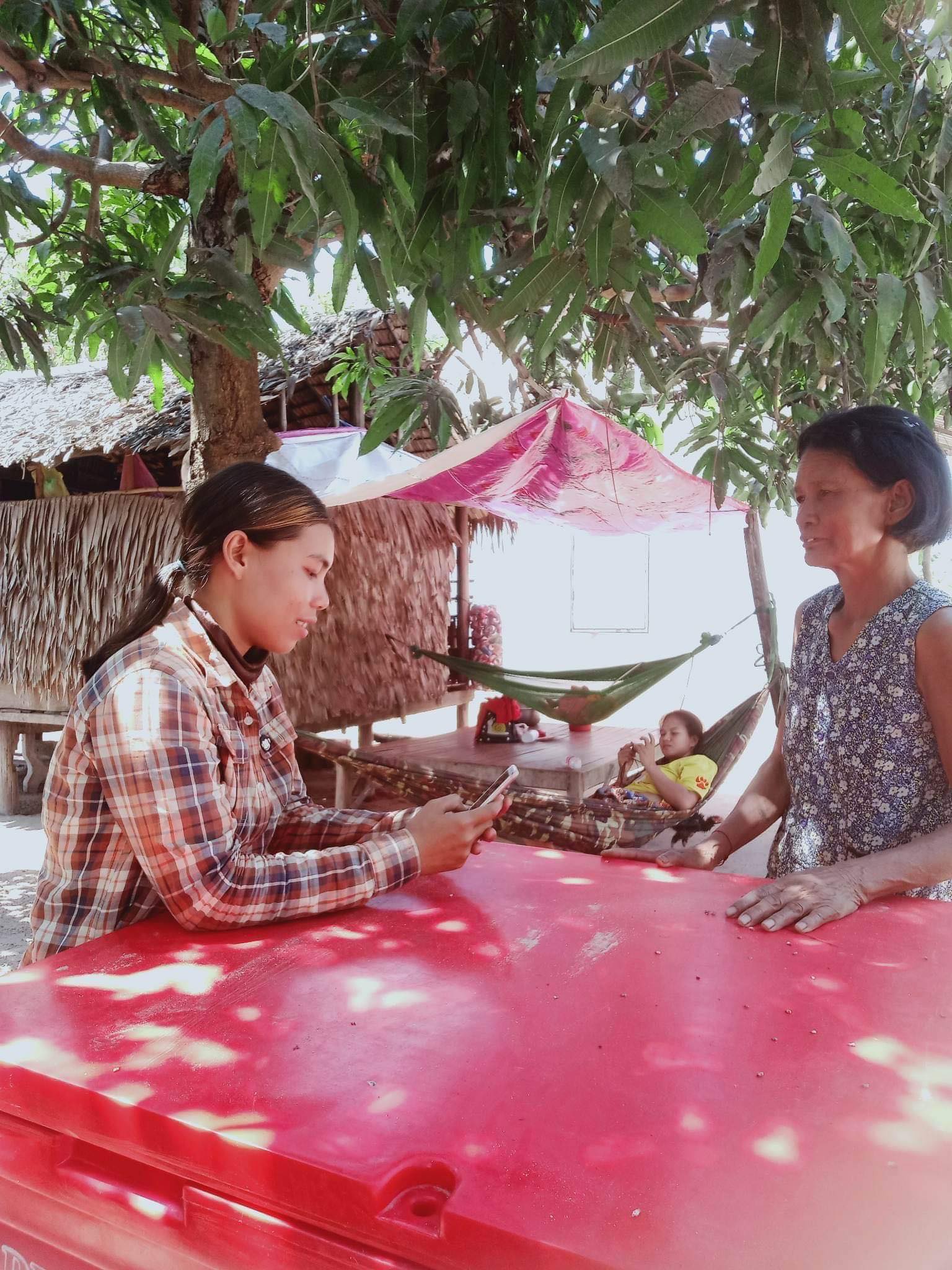 RSD's Treasurer, Srey Neang, collecting information from a community member. © Keo Sarawathphonam / HURREDO blog/Cambodia_Kobo_1.jpg
